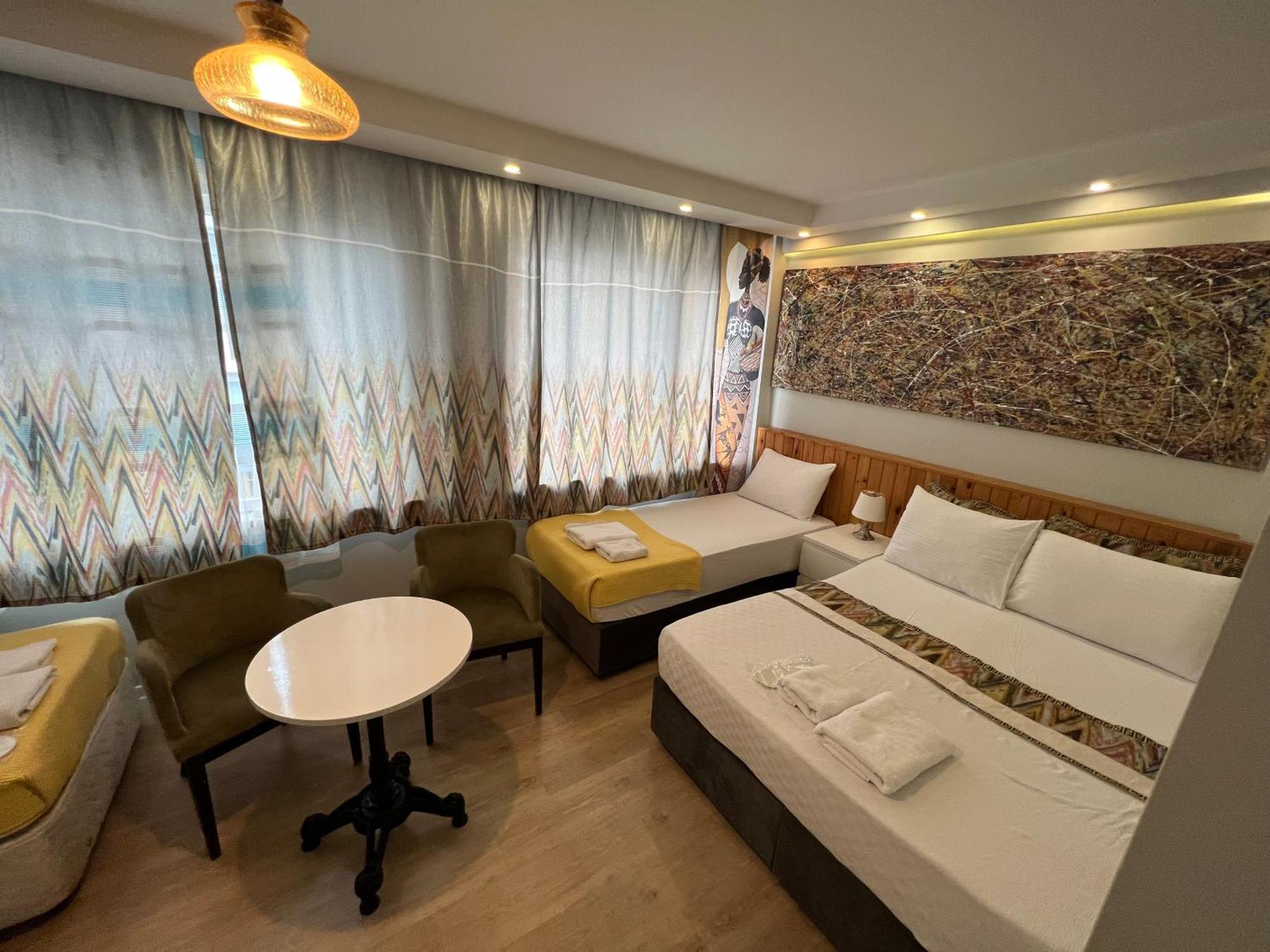Rodin Hostel Istanboel Buitenkant foto