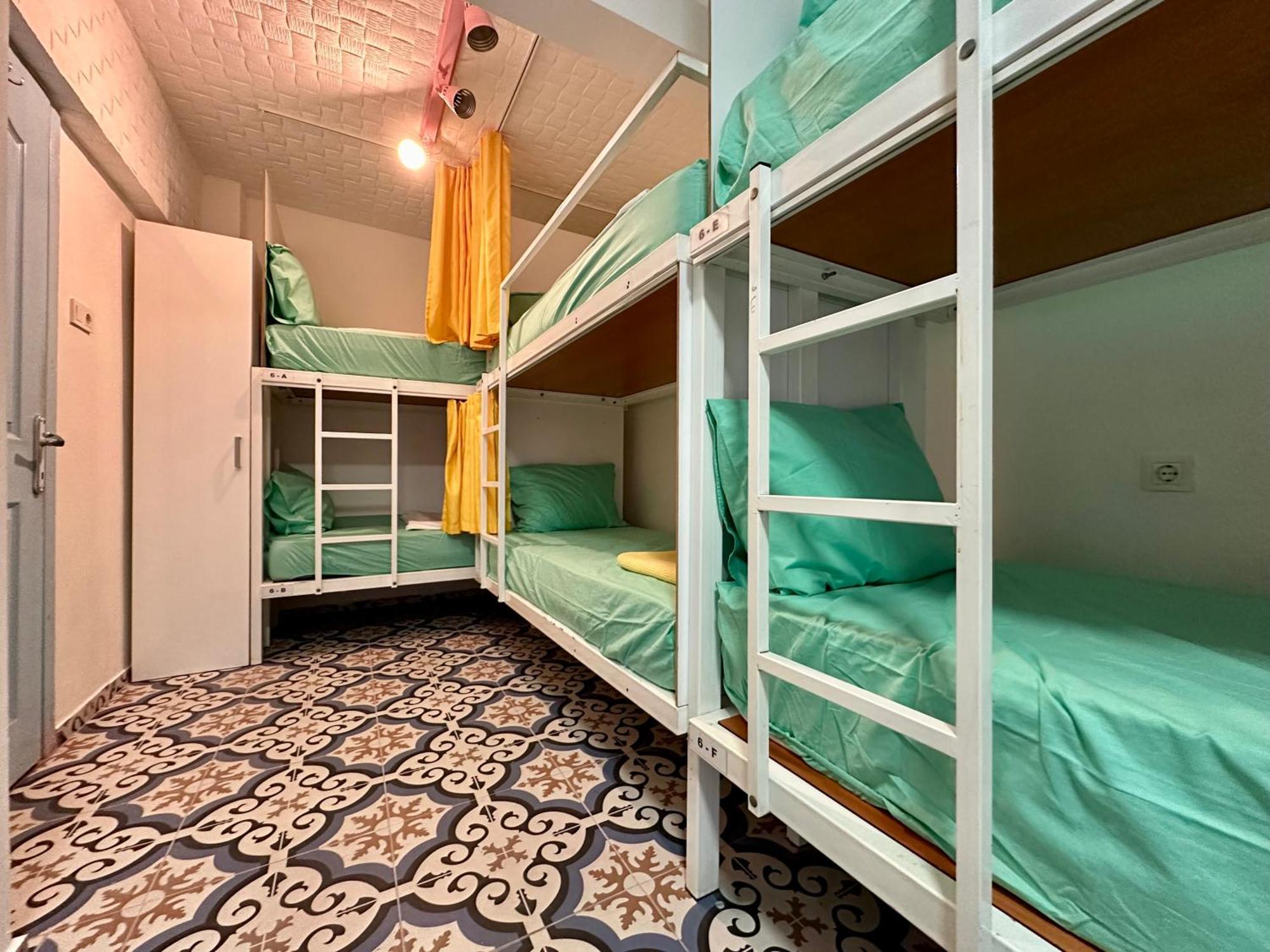 Rodin Hostel Istanboel Buitenkant foto